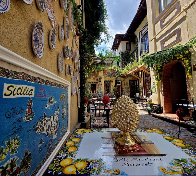 Courtyard with the map of Sicily
