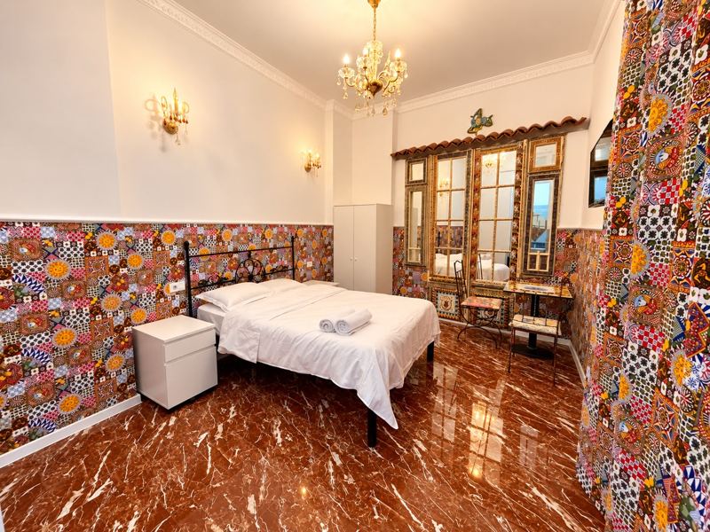 Taormina room